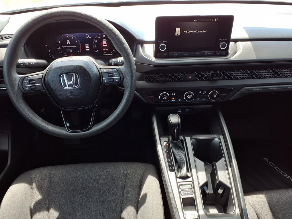 2025 Honda Accord LX - Photo 12