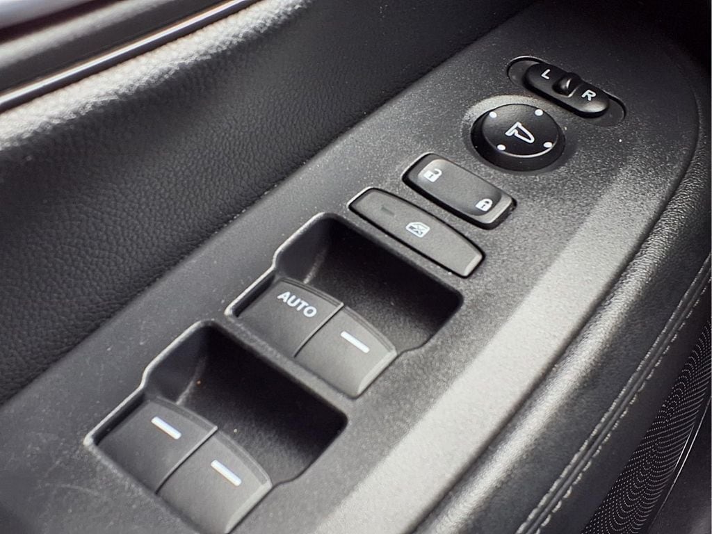 2024 Honda HR-V LX - Photo 19