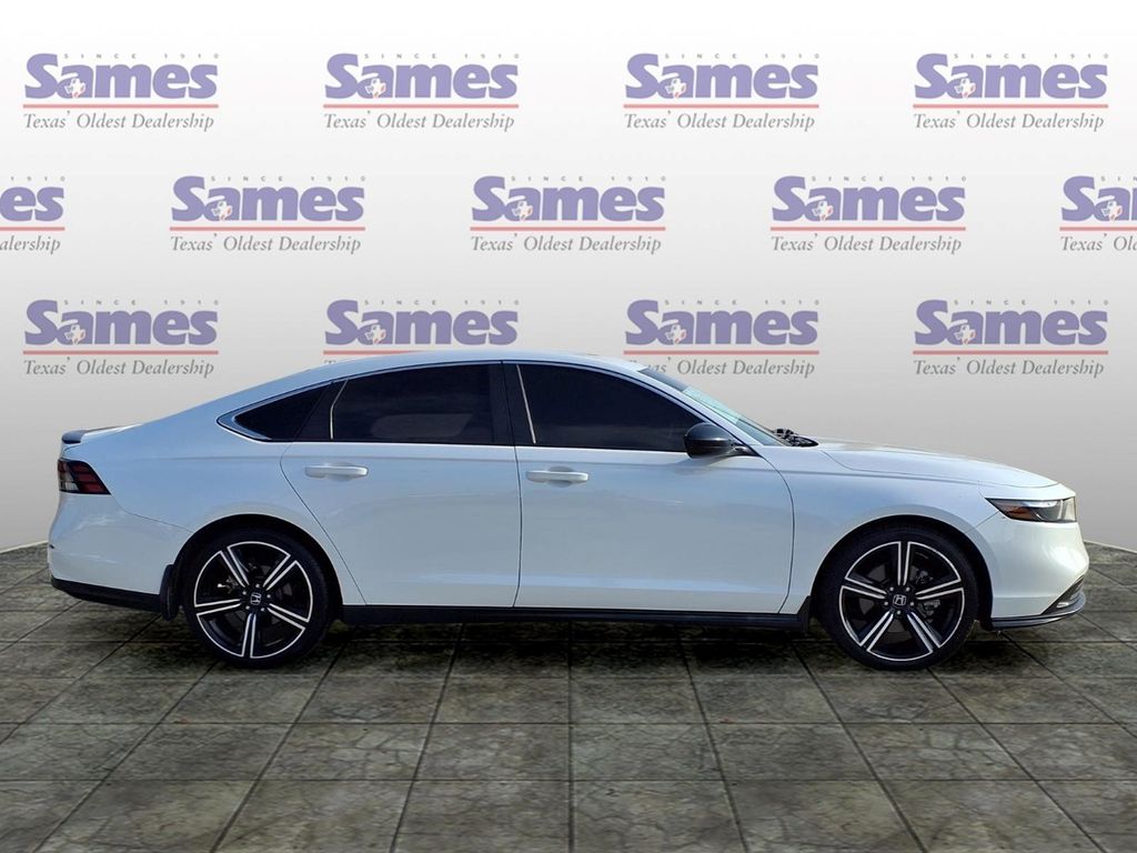 2023 Honda Accord Hybrid Sport - Photo 8
