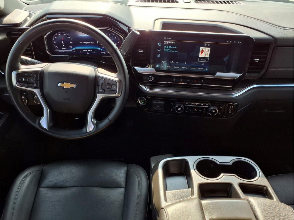 2024 Chevrolet Silverado 2500HD LTZ - Photo 12