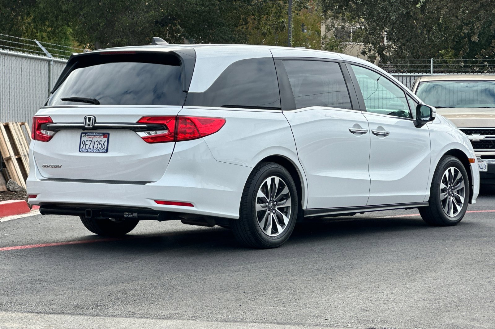 2023 Honda Odyssey EX-L photo 3