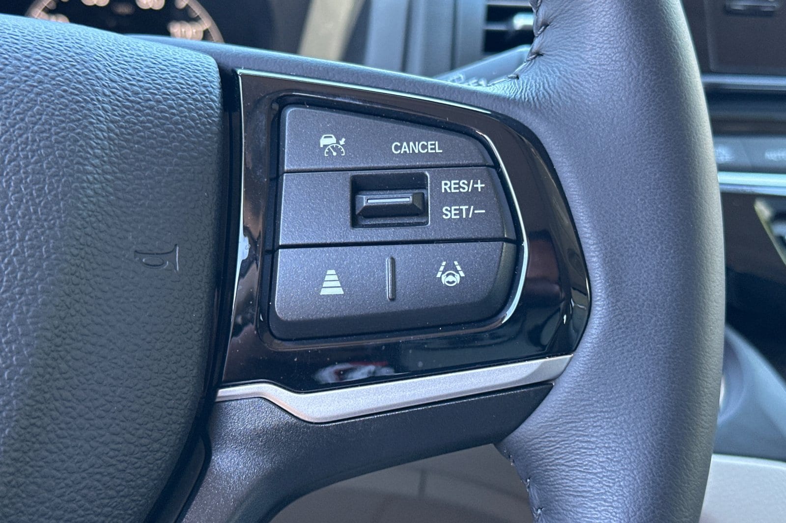 2026 Honda Odyssey EX-L - Photo 28