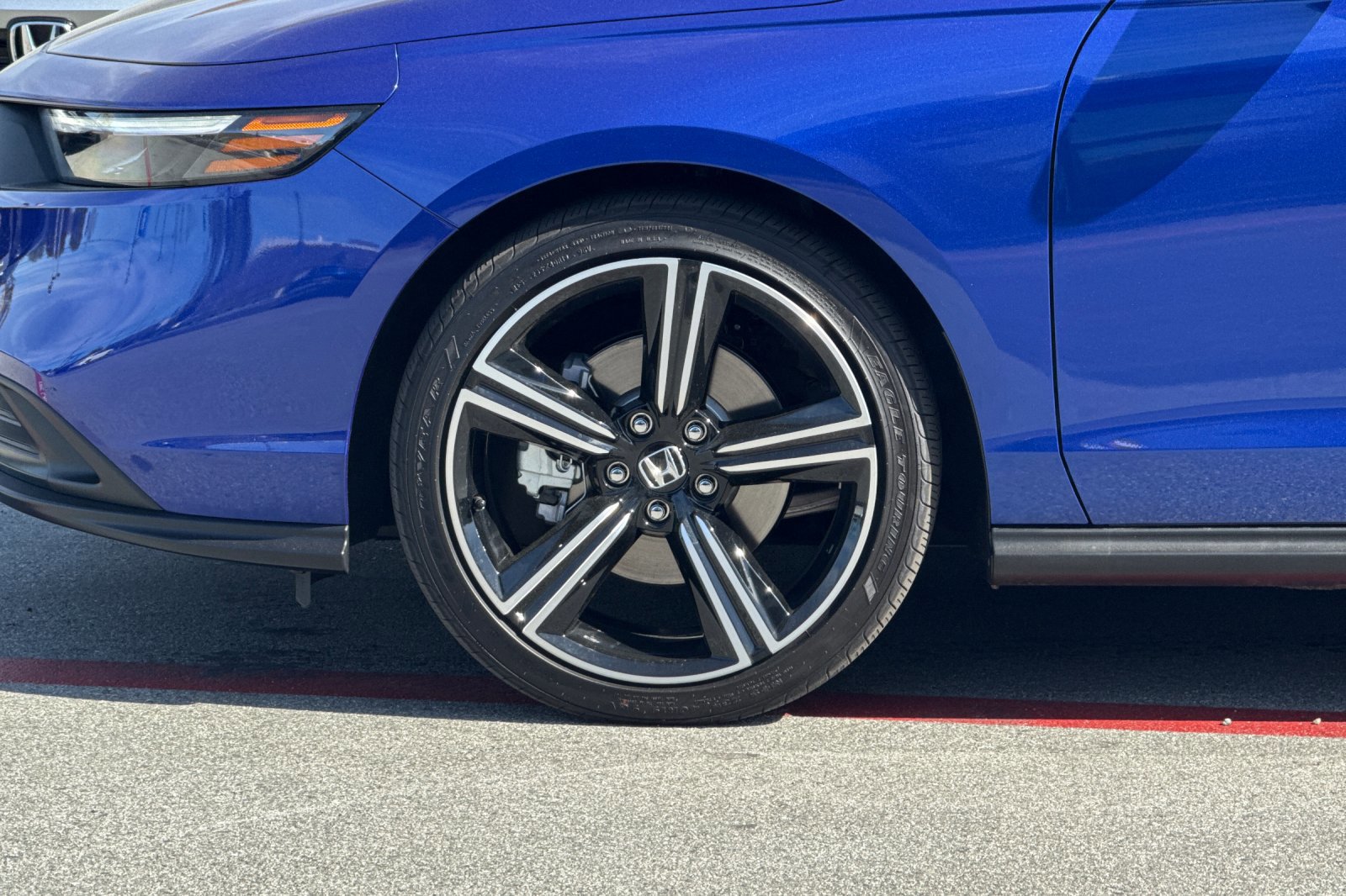 2025 Honda Accord Hybrid Sport - Photo 29