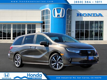2023 Honda Odyssey Touring Van