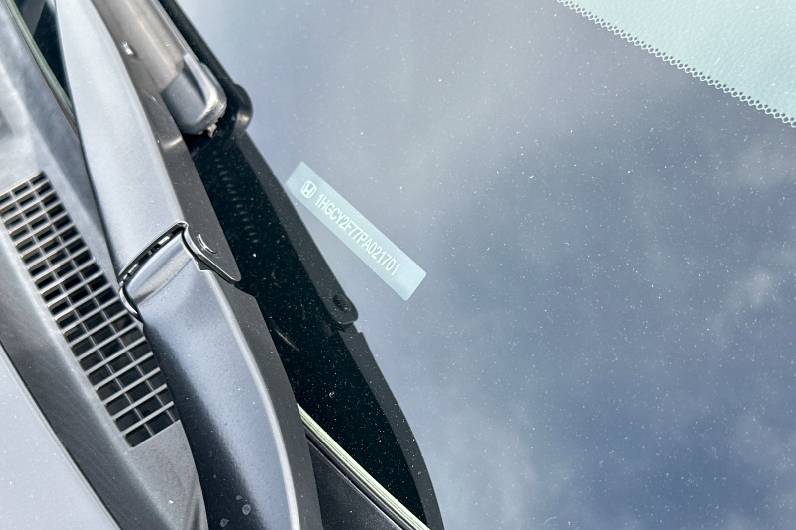 2023 Honda Accord Hybrid Sport-L photo 2