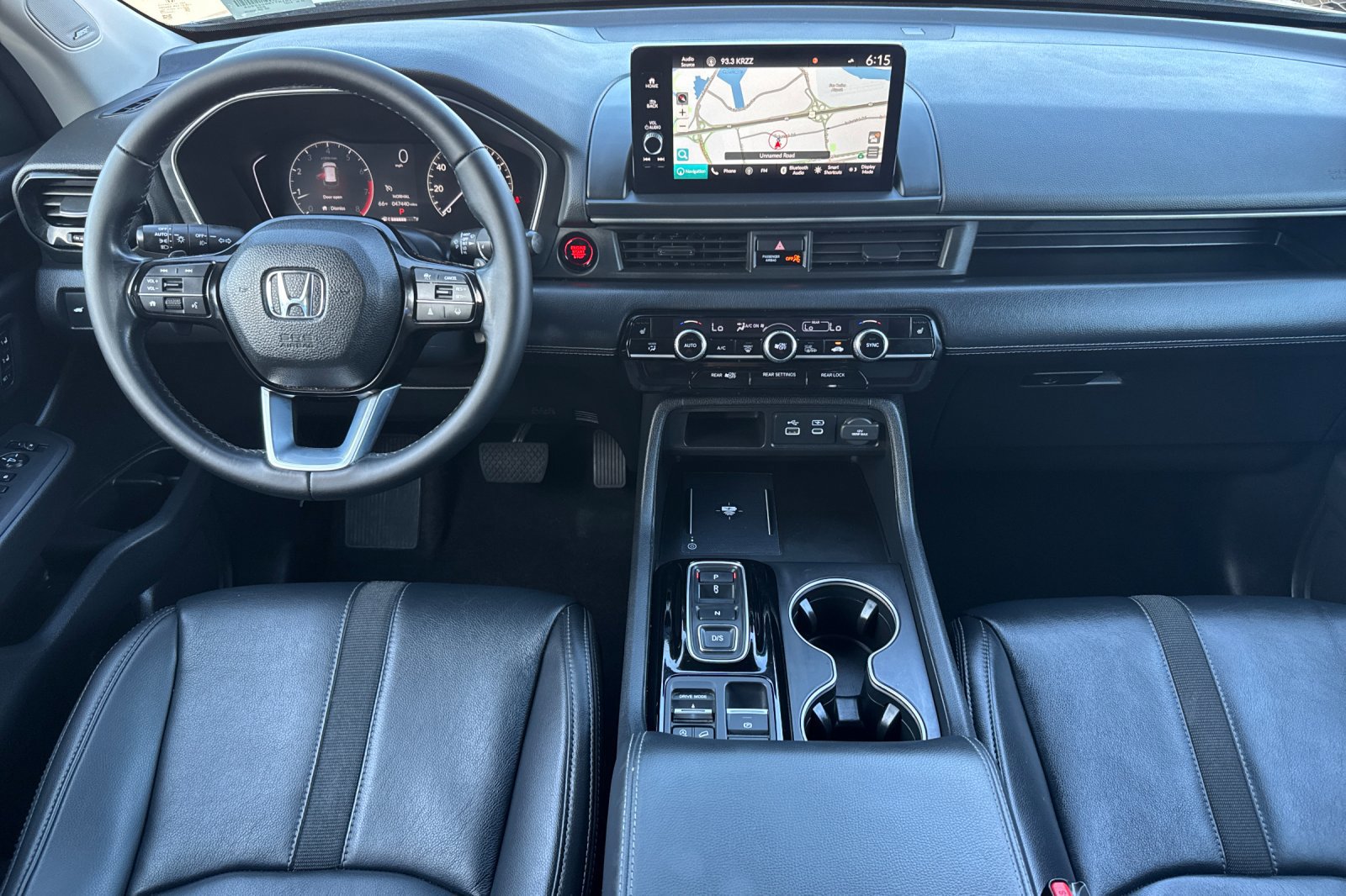 2024 Honda Pilot Touring - Photo 14