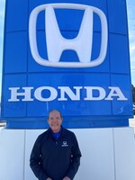 Staff member Jesus Araujo from ID_0db9064801f7