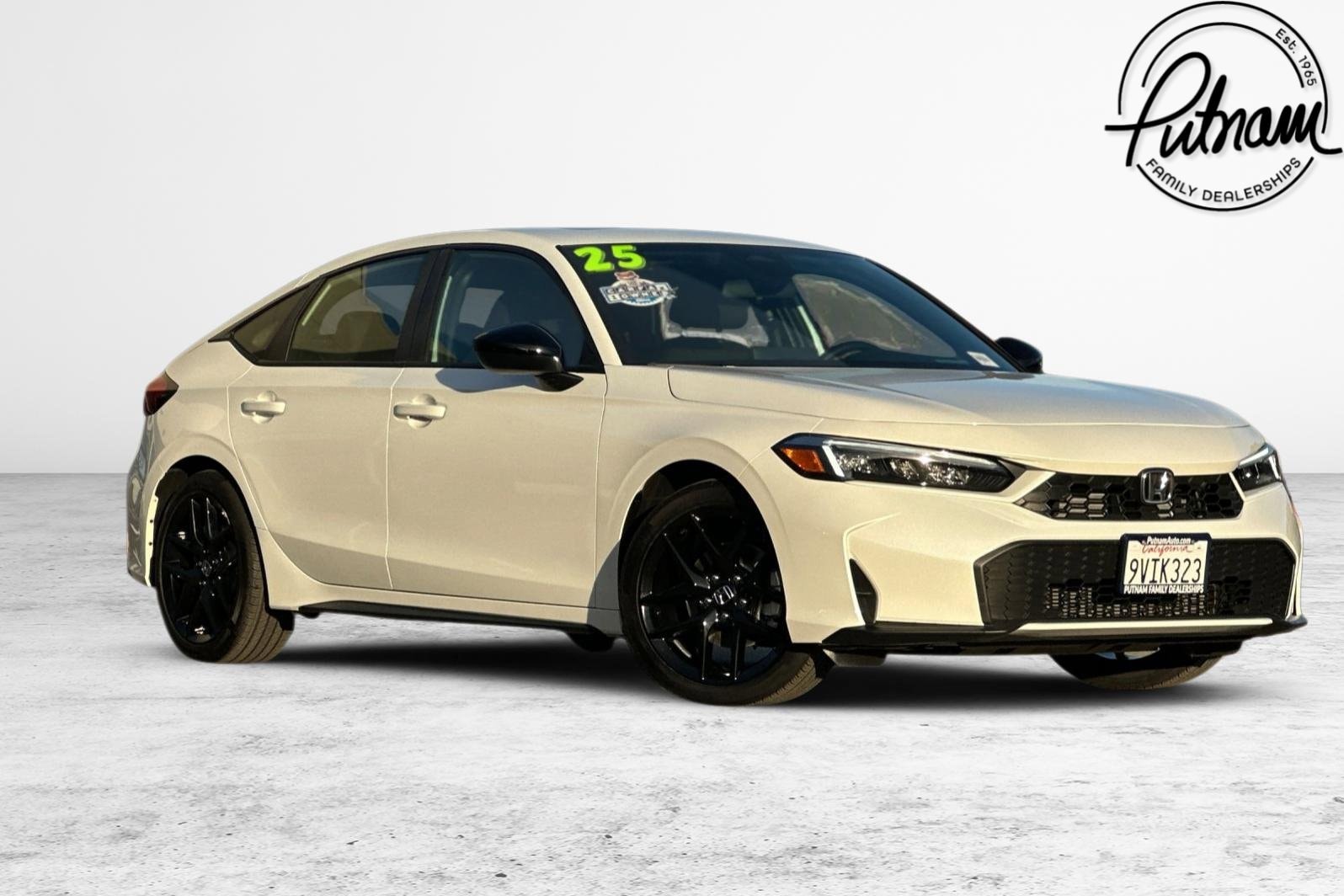 2025 Honda Civic Hatchback Sport's photo