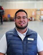 Staff member Miguel Gomez from ID_f42c5f1bb608