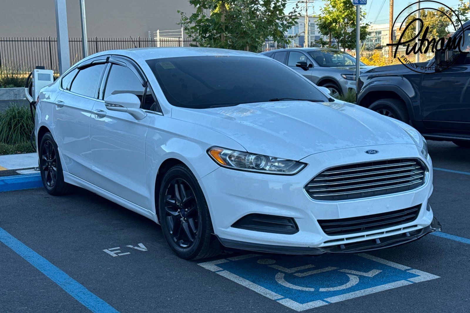 2015 Ford Fusion SE