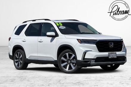 2025 Honda Pilot Touring SUV