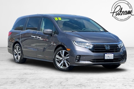2023 Honda Odyssey Touring Van