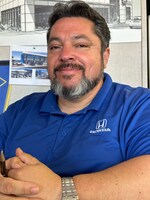 Staff member Robert Marticorena from ID_f42c5f1bb608