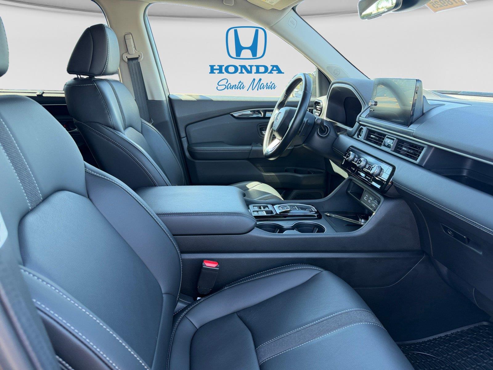 2025 Honda Pilot EX-L - Photo 12
