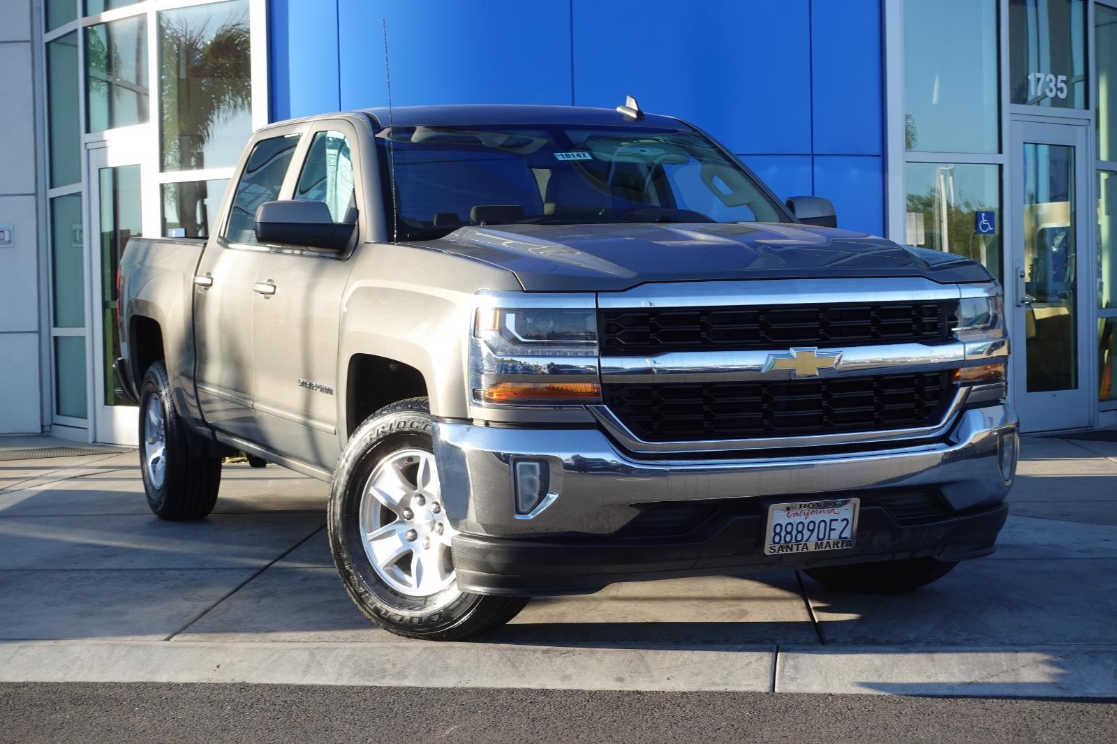2017 Chevrolet Silverado 1500 LT's photo