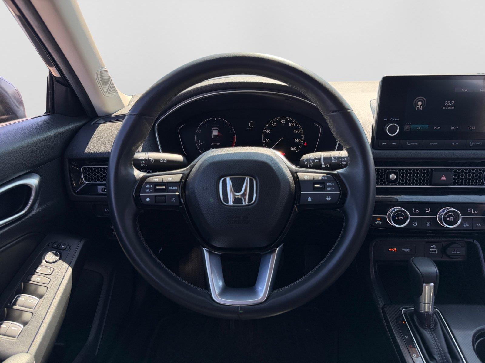 2024 Honda Civic Hatchback EX-L - Photo 14
