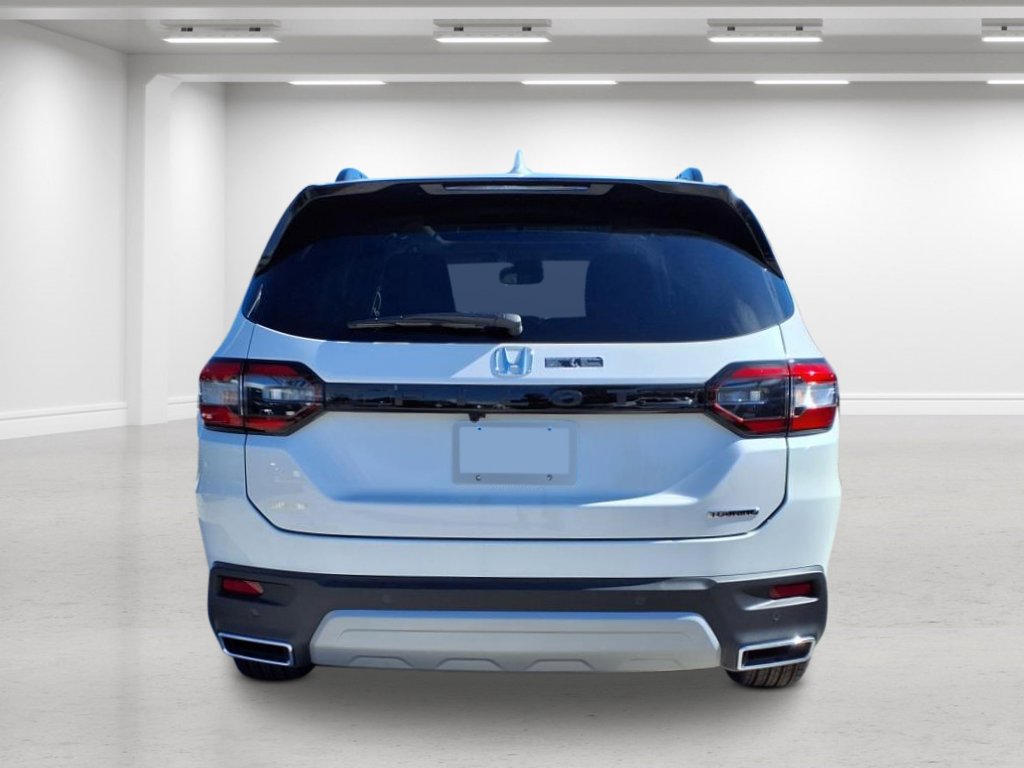 2025 Honda Pilot Touring photo 3