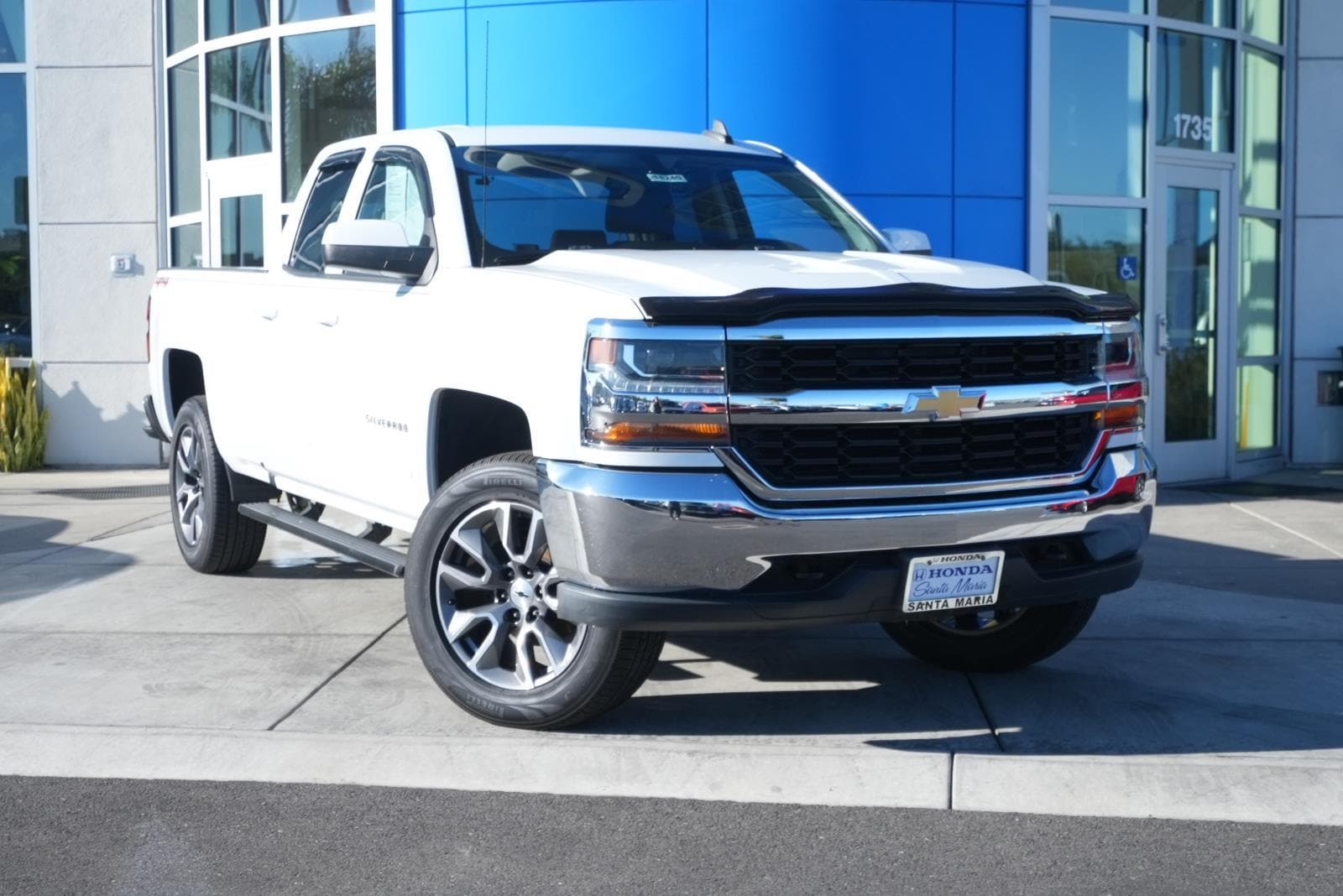 2018 Chevrolet Silverado 1500 LT's photo