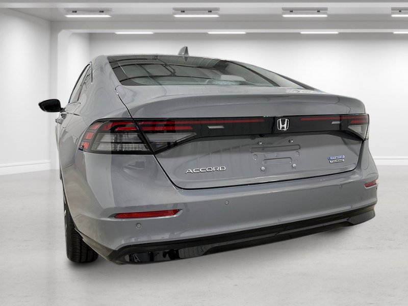 2025 Honda Accord Hybrid Touring photo 4