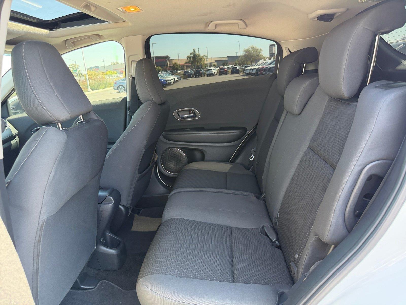 2021 Honda HR-V EX - Photo 18