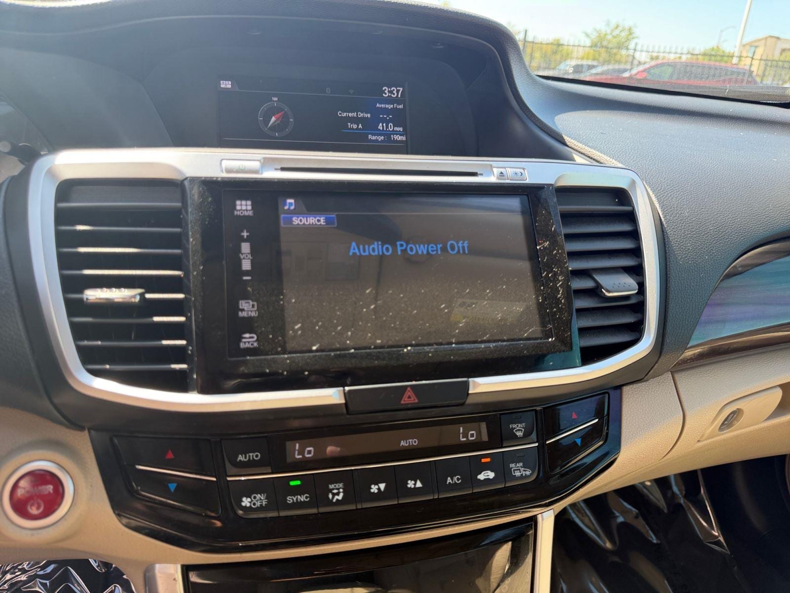 2017 Honda Accord Hybrid EX-L - Photo 16