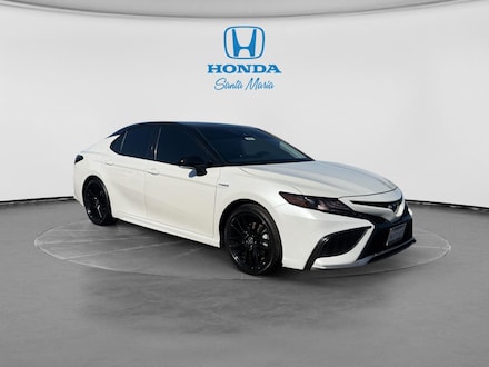 2021 Toyota Camry Hybrid XSE Sedan