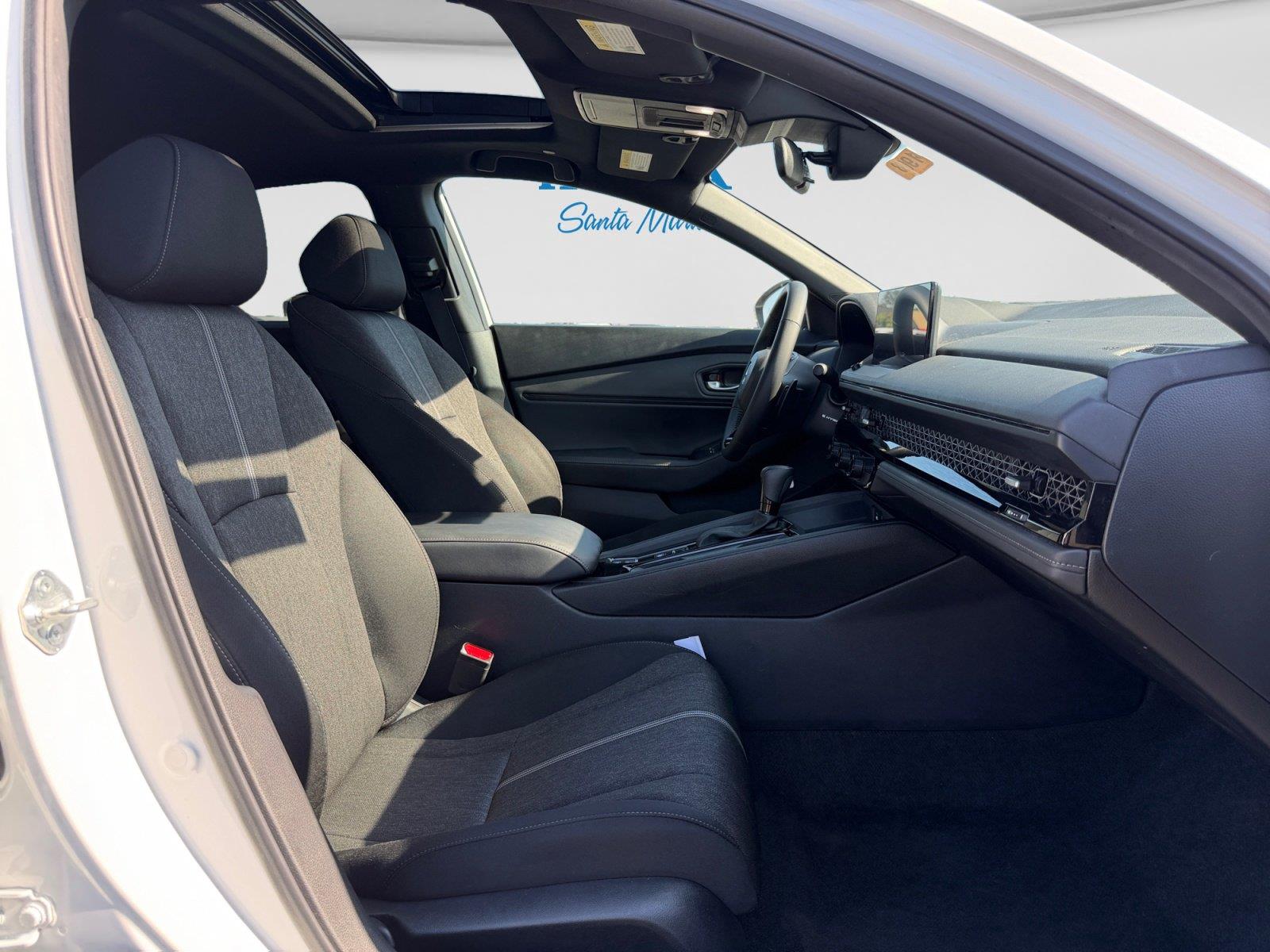 2024 Honda Accord Hybrid Sport - Photo 12