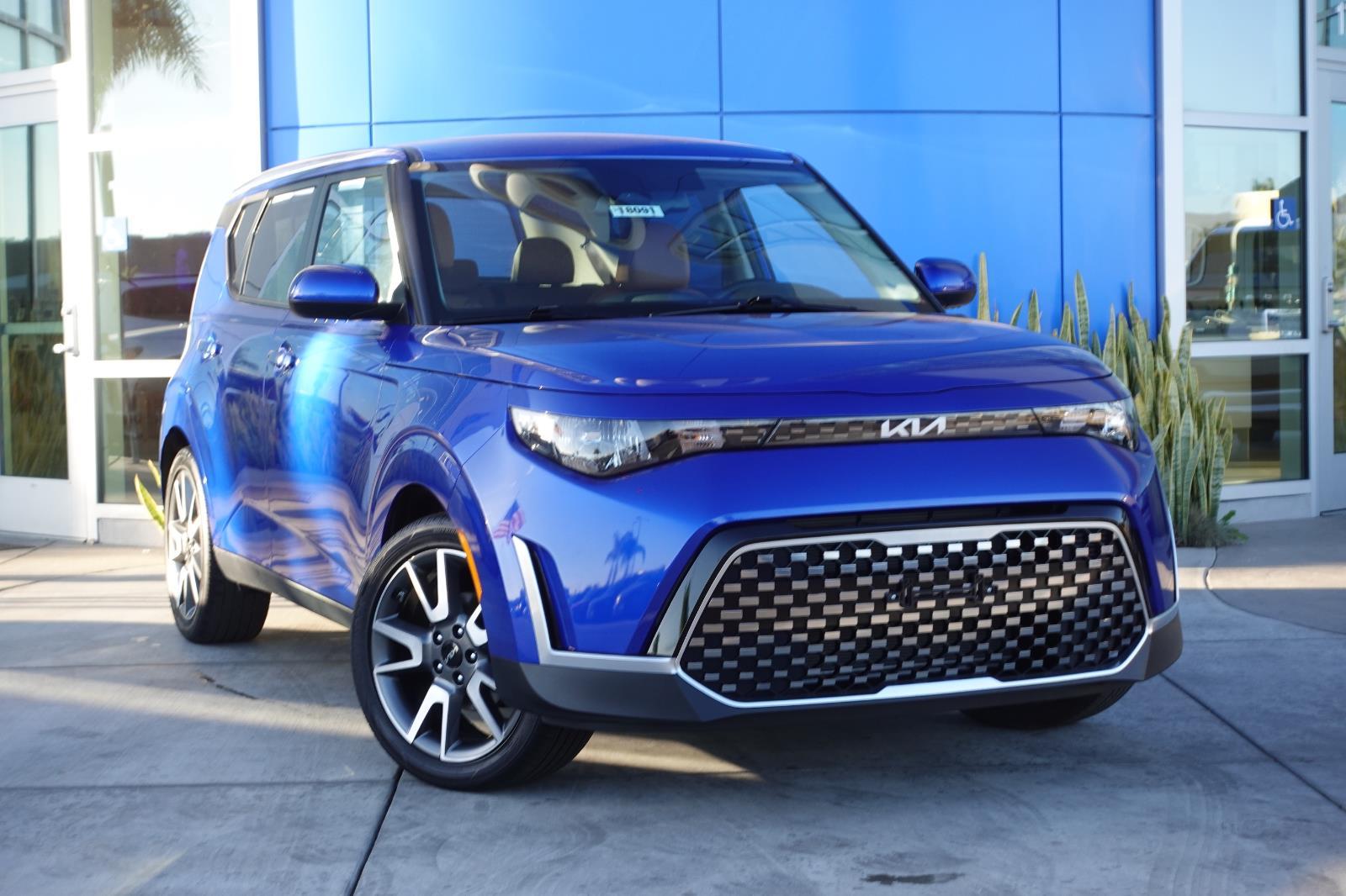 2024 Kia Soul EX's photo