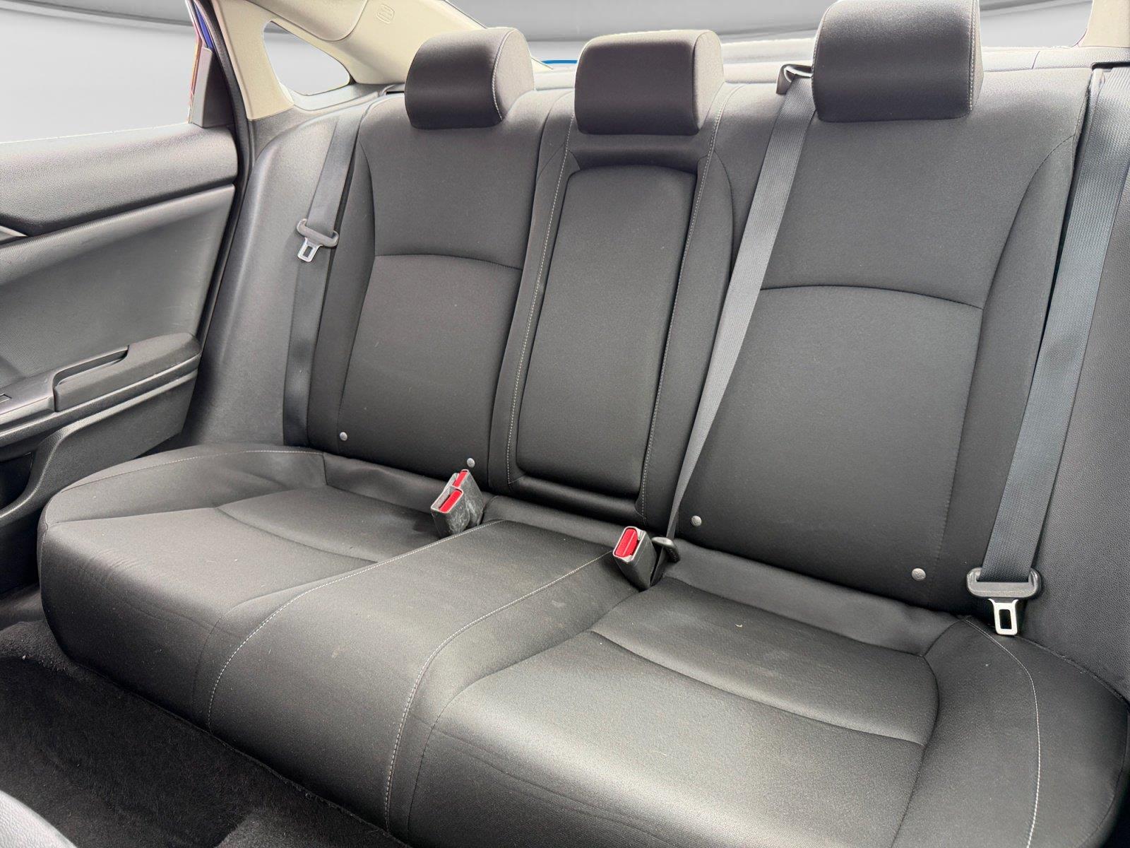 2018 Honda Civic EX - Photo 17