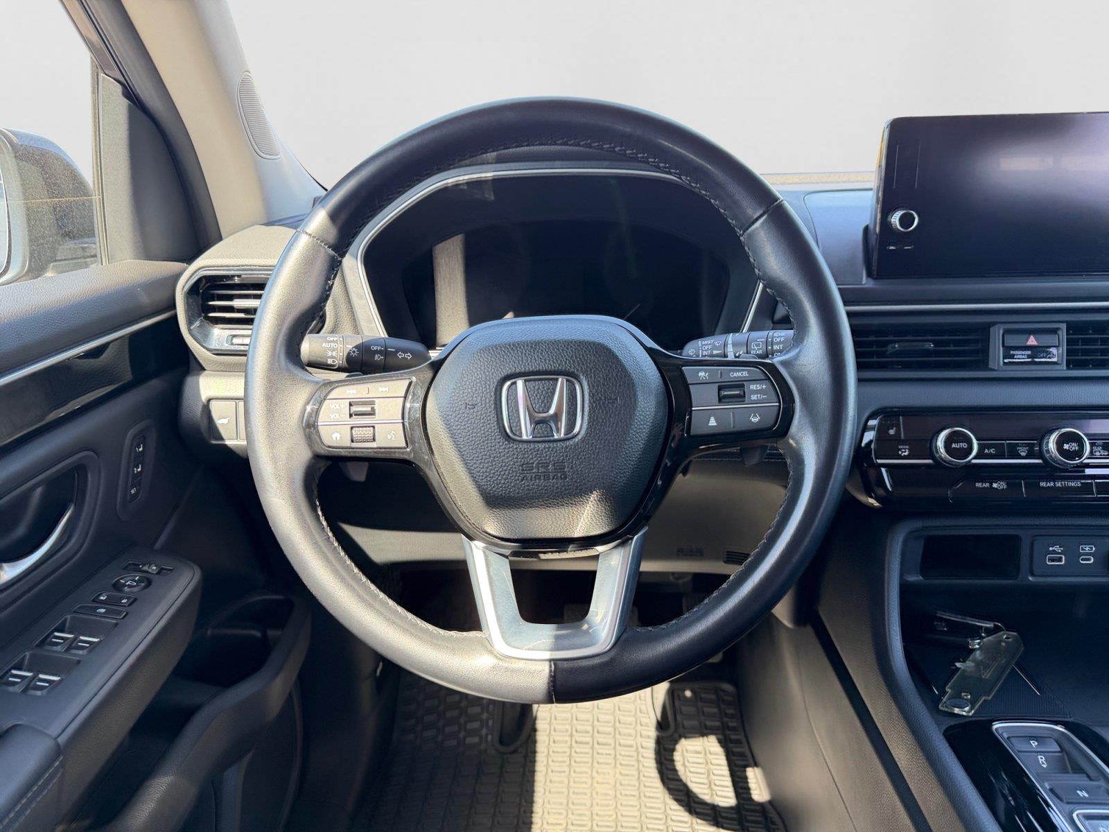 2025 Honda Pilot EX-L - Photo 14