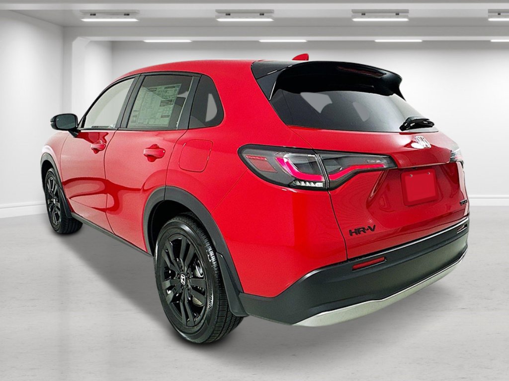 2026 Honda HR-V Sport photo 2