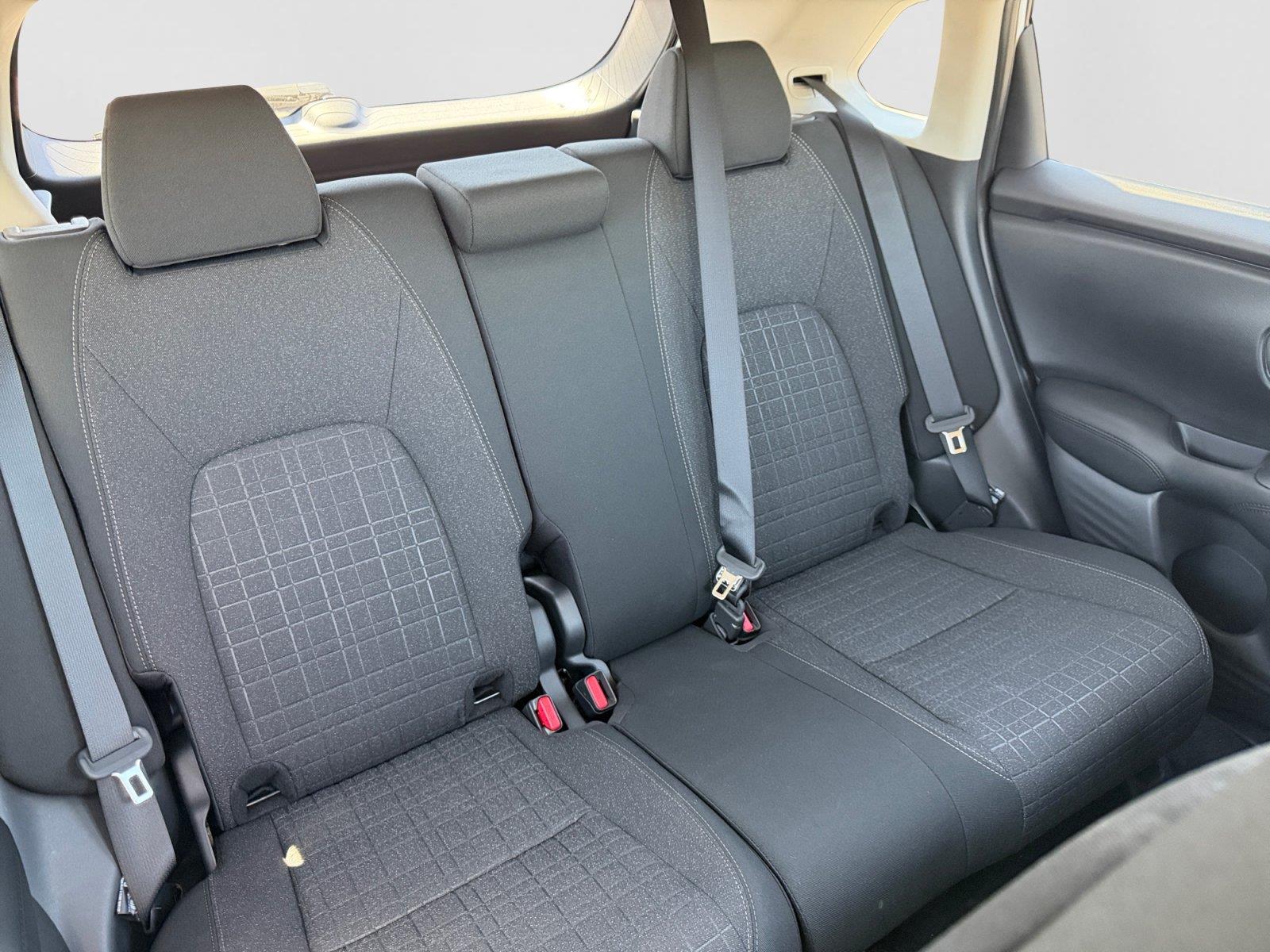 2026 Honda HR-V LX - Photo 10