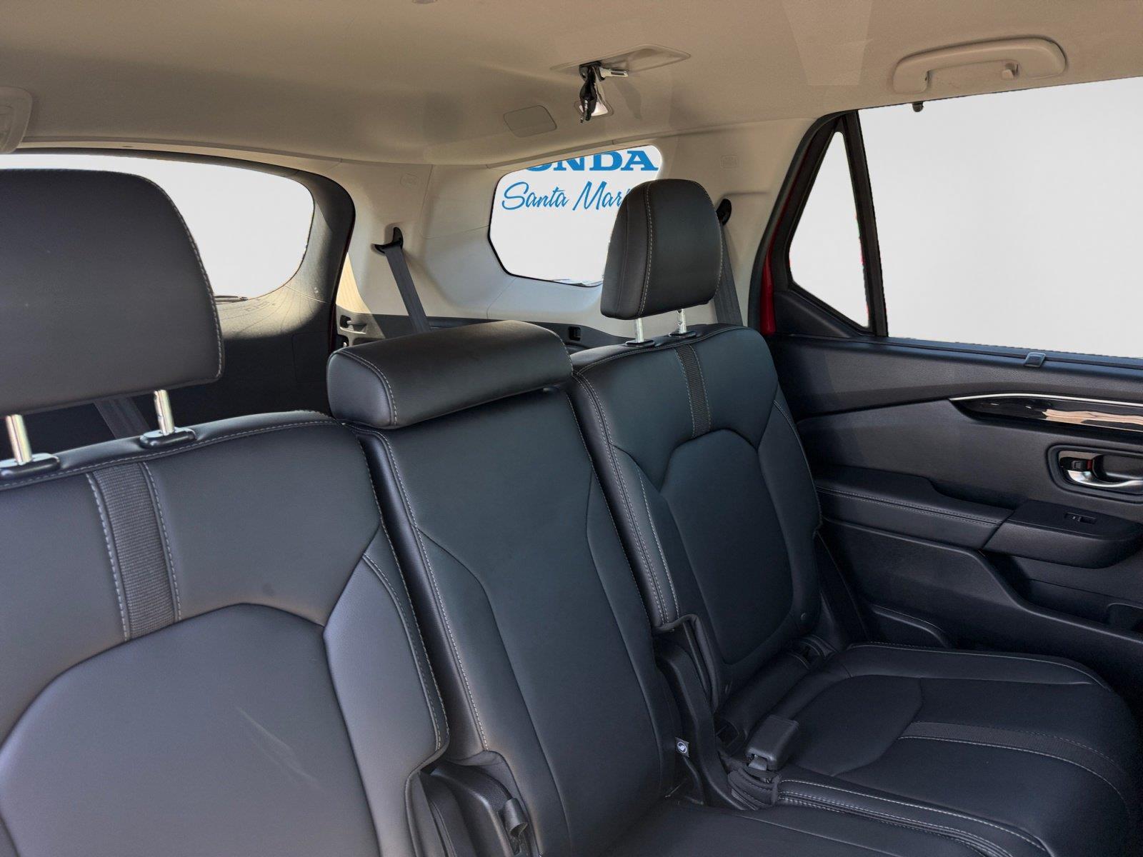 2025 Honda Pilot EX-L - Photo 6