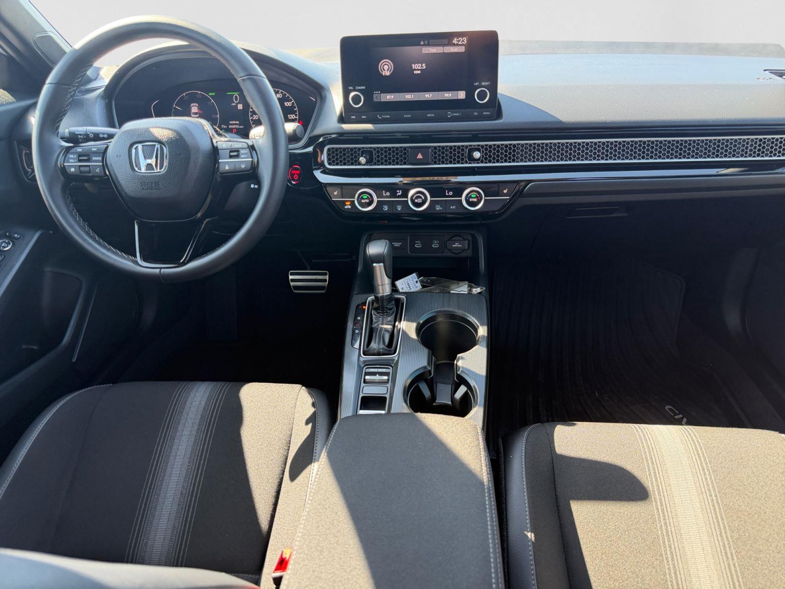 2025 Honda Civic Sport - Photo 11
