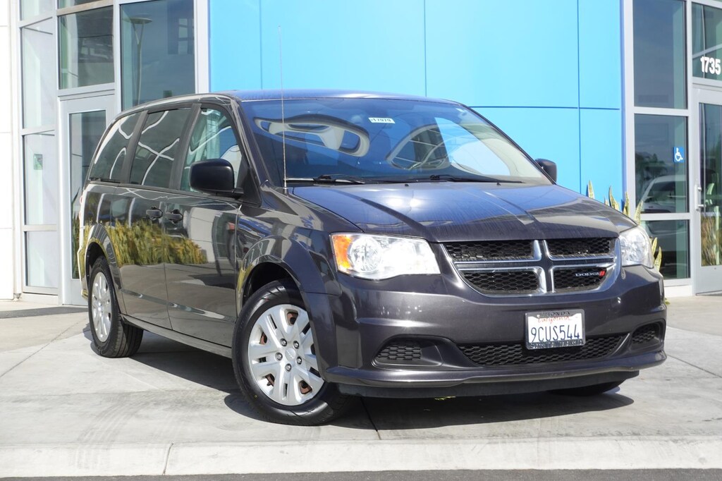 Used 2019 Dodge Grand Caravan SE Van Passenger Van