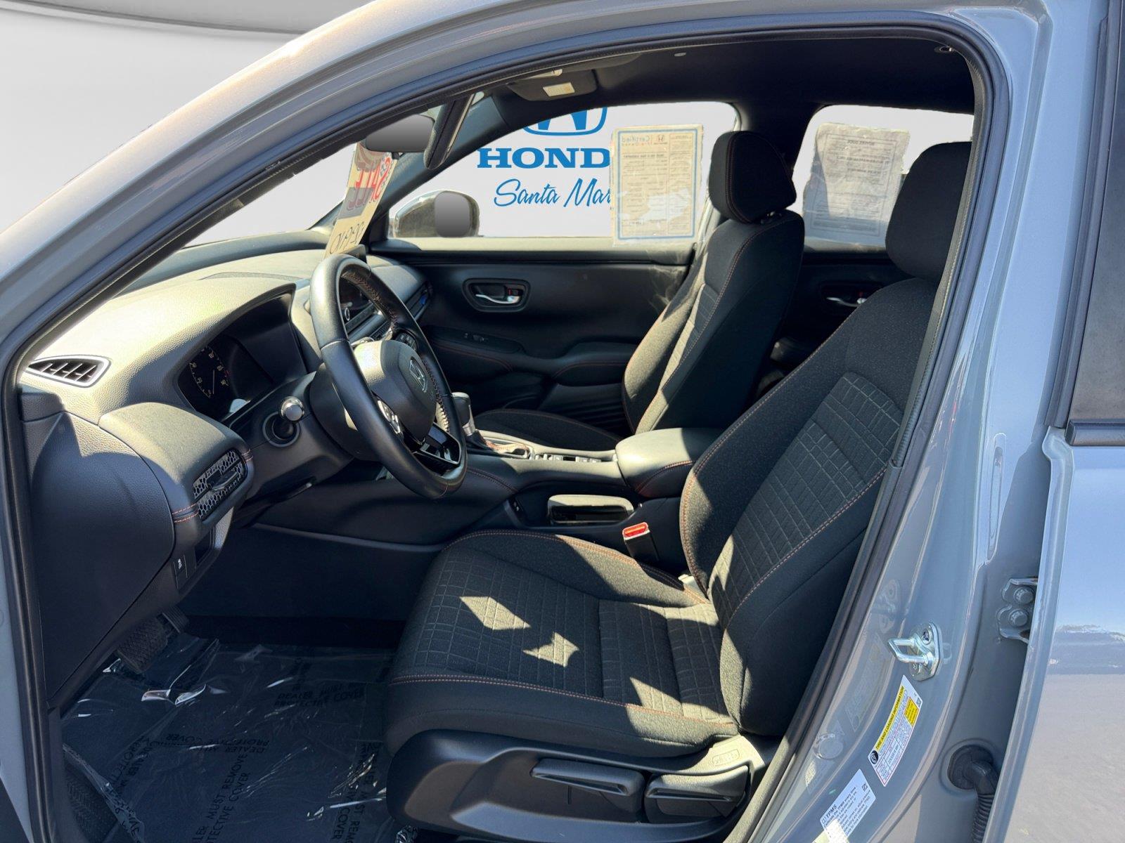 2025 Honda HR-V Sport - Photo 13