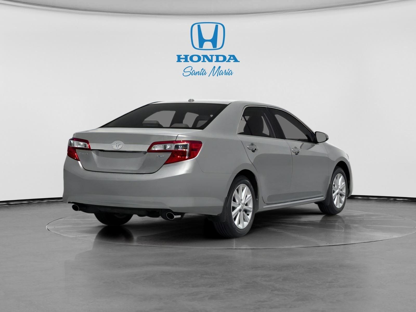 Used 2014 Toyota Camry XLE with VIN 4T1BF1FK4EU445276 for sale in Santa Maria, CA