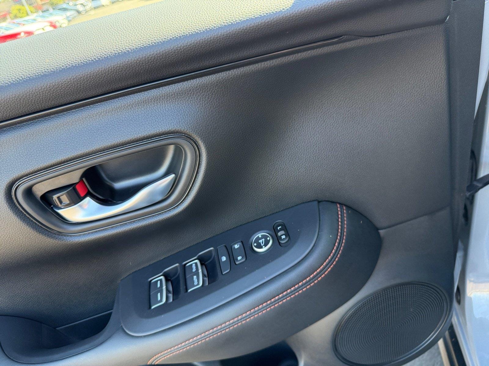 2025 Honda HR-V Sport - Photo 20