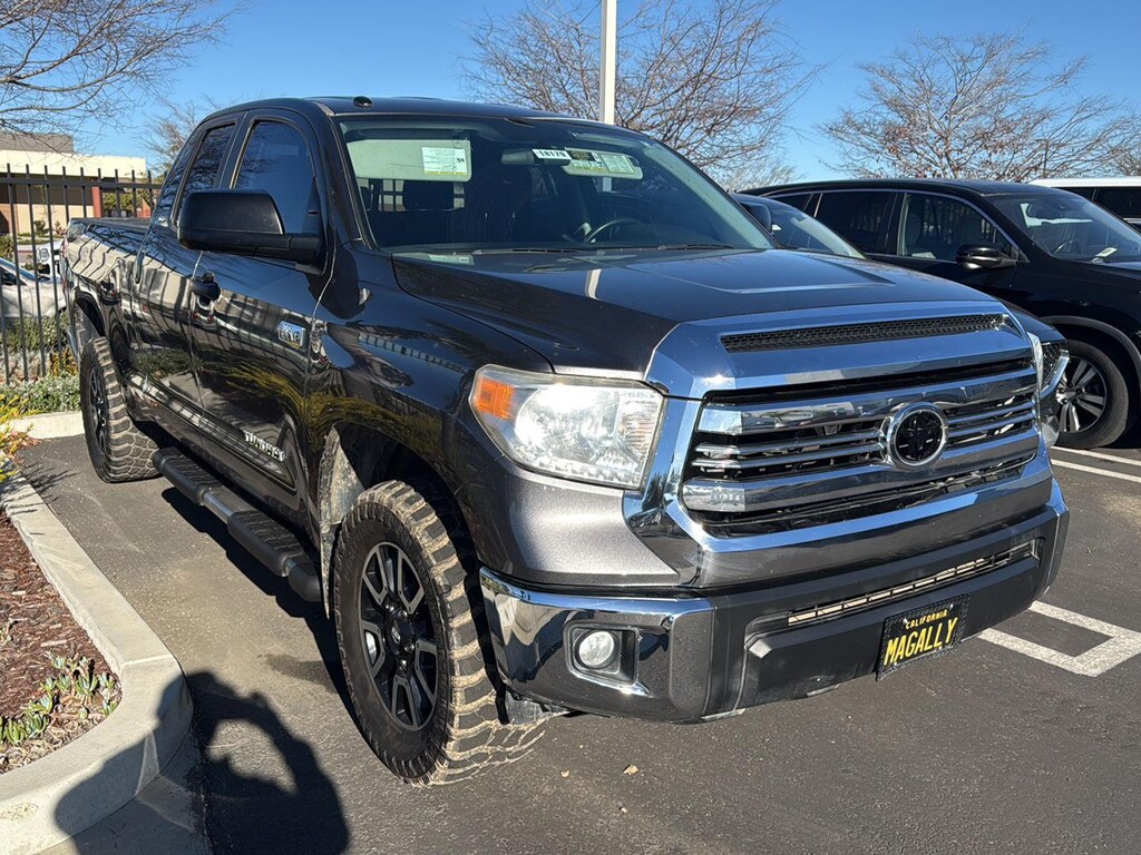 Used 2016 Toyota Tundra SR5 5.7L V8 Truck Double Cab