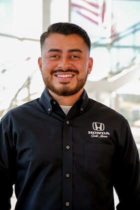 Staff member Jonny Vasquez from 9538c438d358