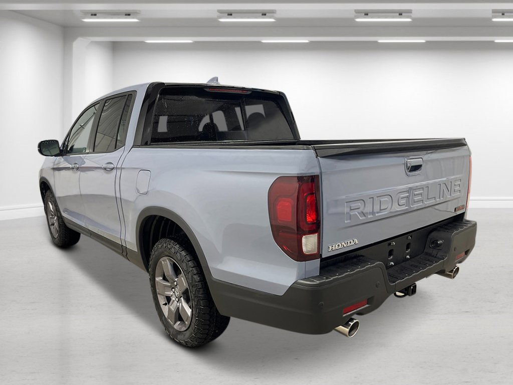2025 Honda Ridgeline TrailSport photo 3