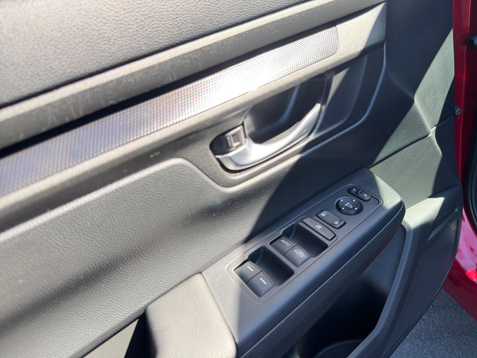 2025 Honda CR-V EX - Photo 21