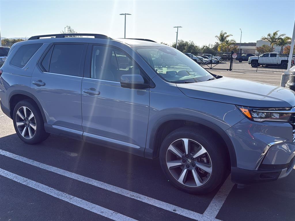 2024 Honda Pilot Elite AWD's photo