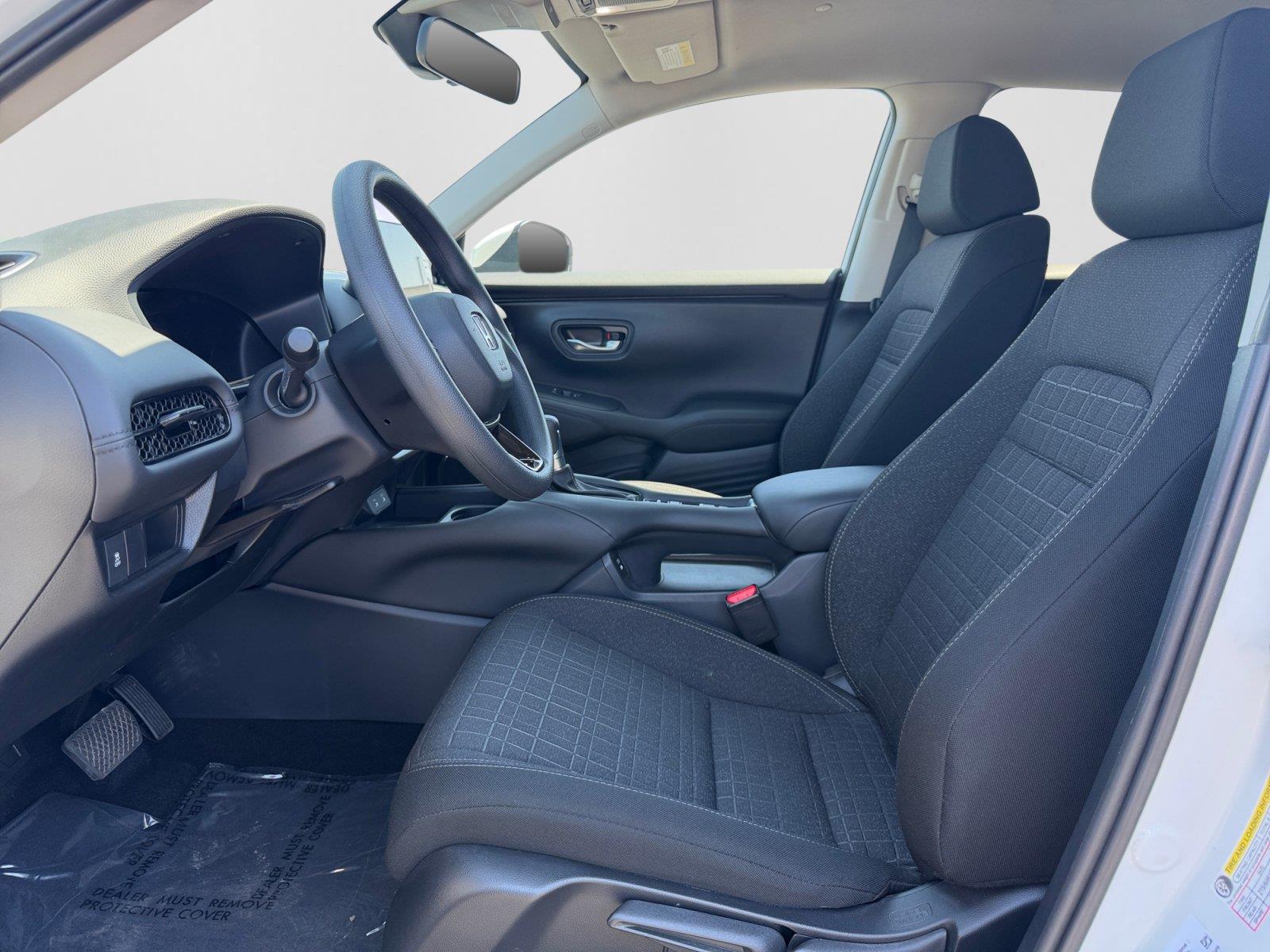 2026 Honda HR-V LX - Photo 13
