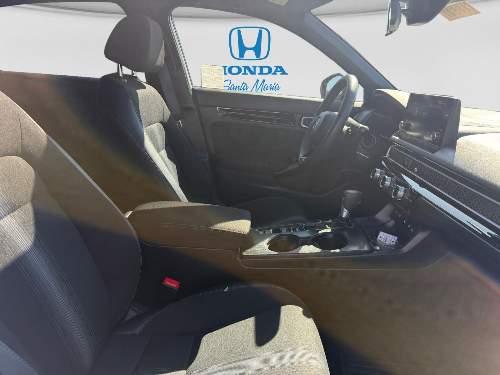 2025 Honda Civic Sport - Photo 12