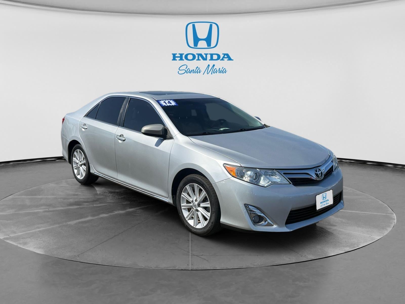 2014 Toyota Camry XLE