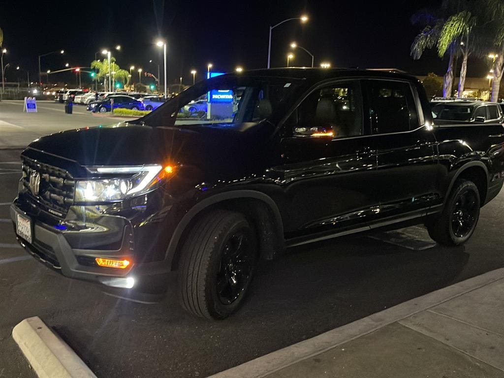 2024 Honda Ridgeline Black Edition's photo