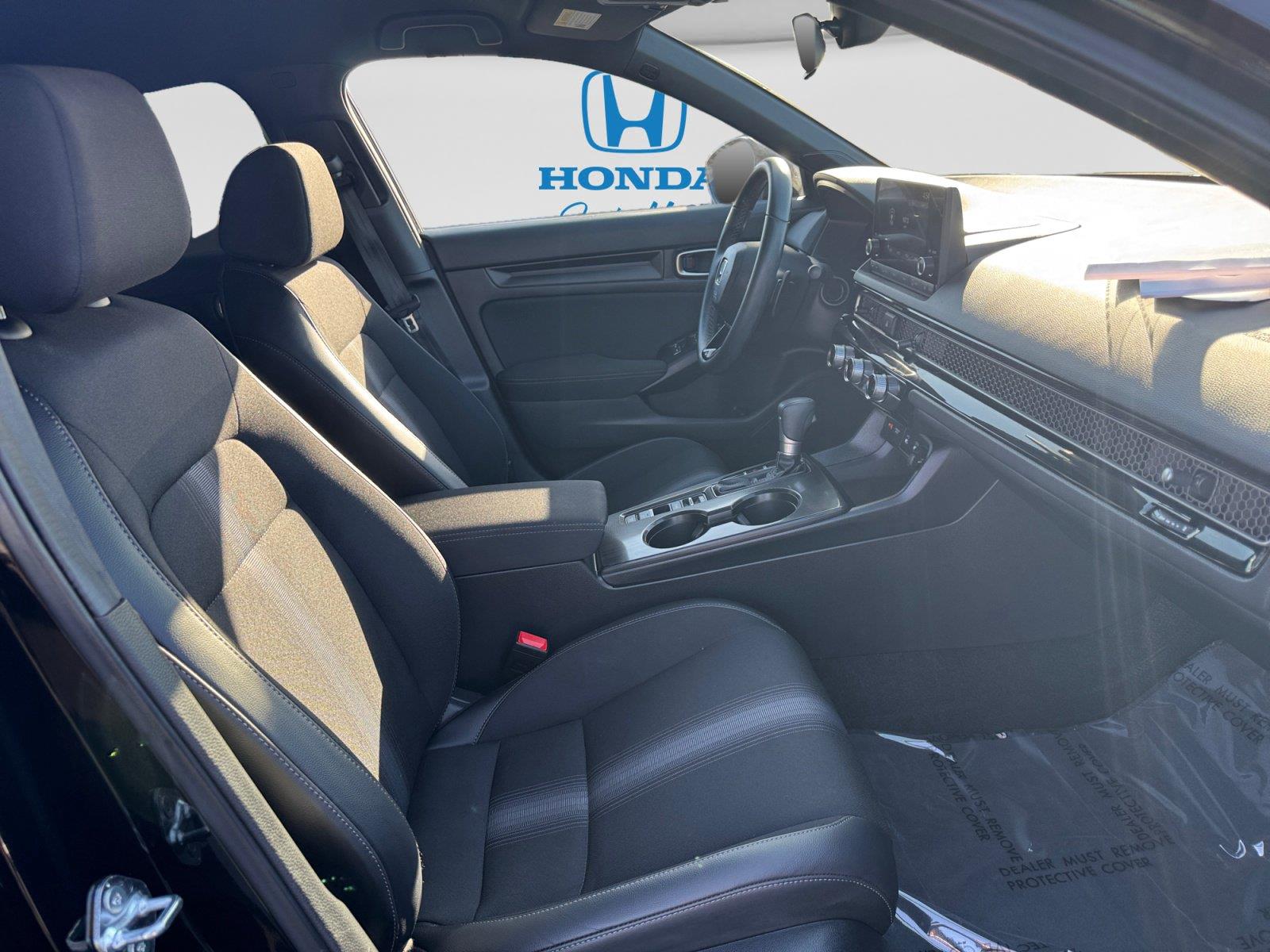 2025 Honda Civic Hatchback Sport - Photo 12