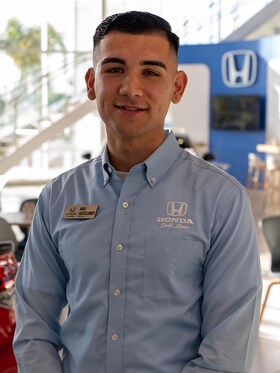 Staff member Raul Castellanos from 1895da2bf3cd