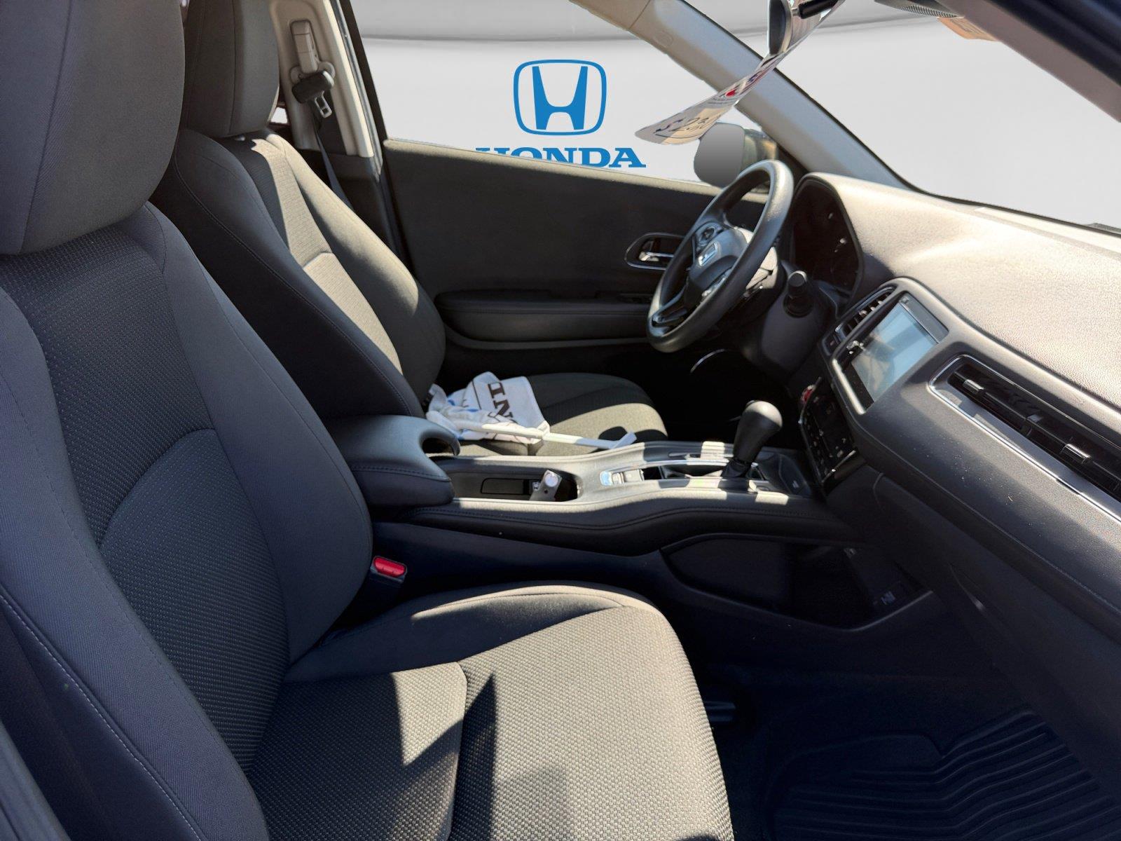 2022 Honda HR-V EX - Photo 12